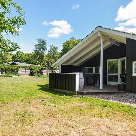 5 Person Holiday Home In B Rkop Egeskov  Bagian luar foto