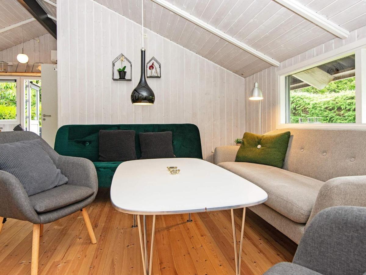 5 Person Holiday Home In B Rkop Egeskov  Bagian luar foto