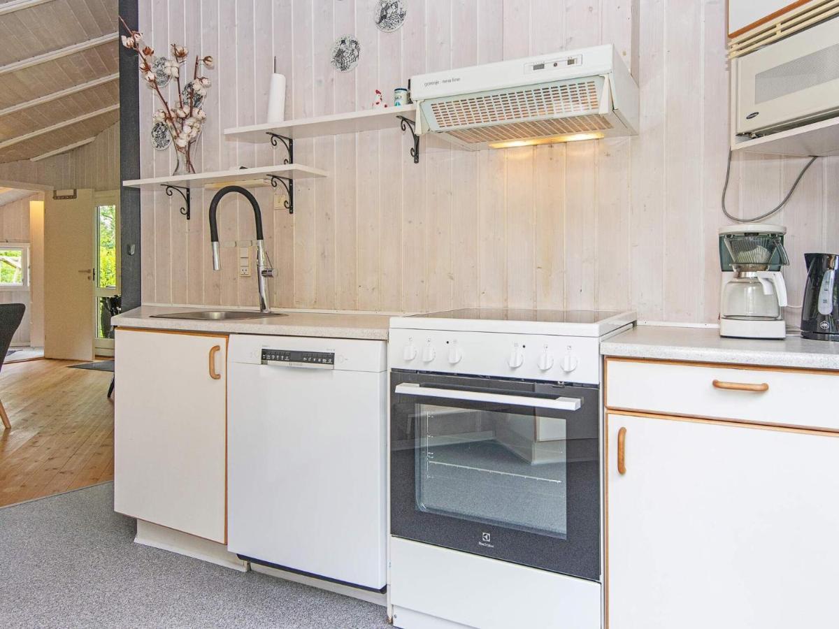 5 Person Holiday Home In B Rkop Egeskov  Bagian luar foto